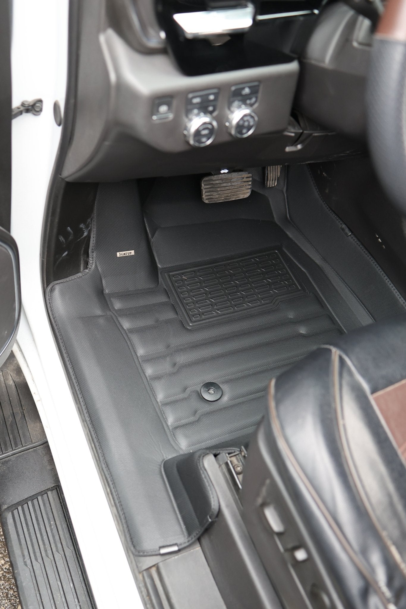 Mat Up! For Chevrolet Silverado 1500 (Double Cab) 2019 - 2025 Covers Row 1 & 2 - Mat up! Car Mats