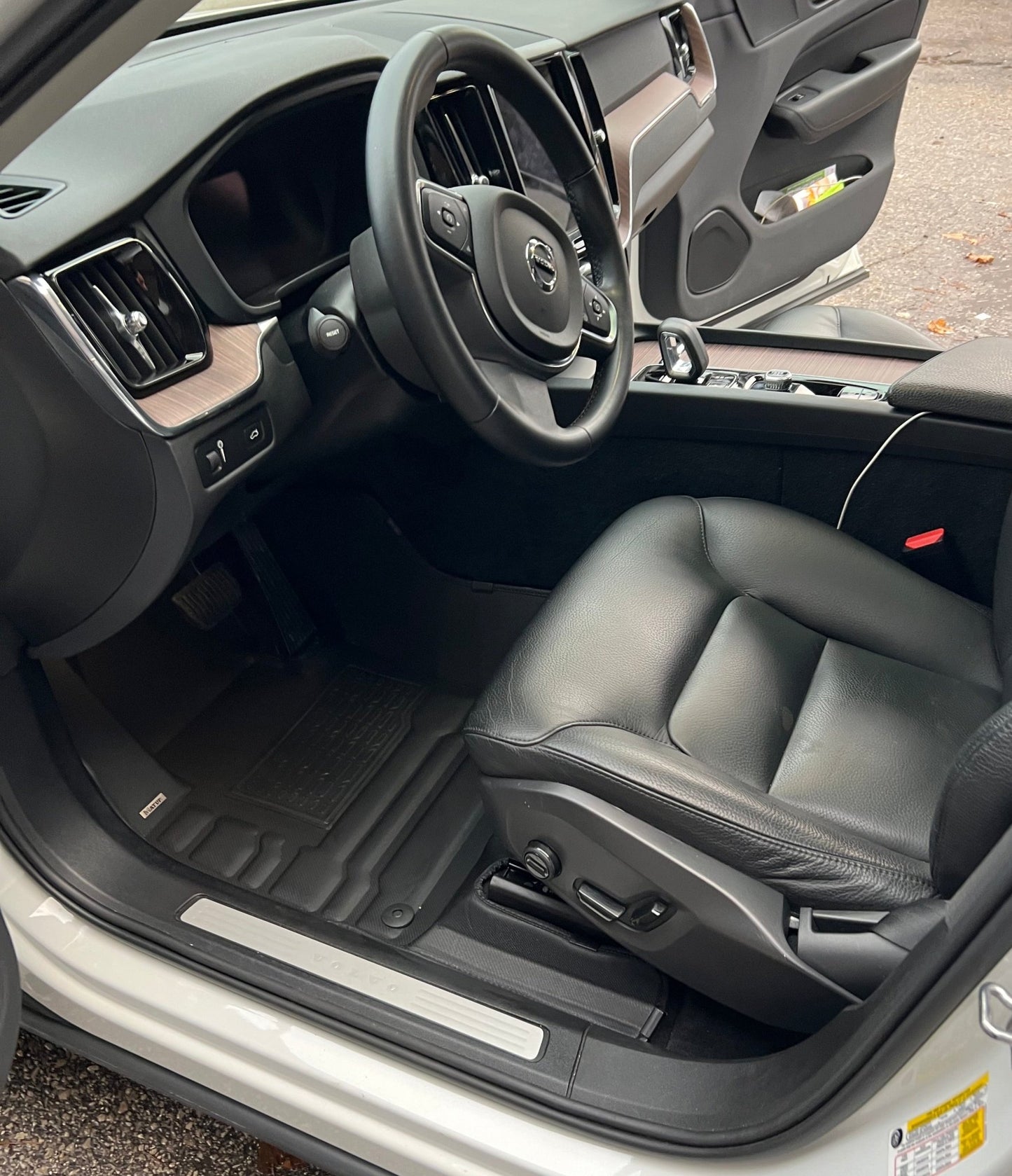 Mat Up! For Volvo XC60 2018 - 2025 Covers Row 1 & 2 - Mat up! Car Mats