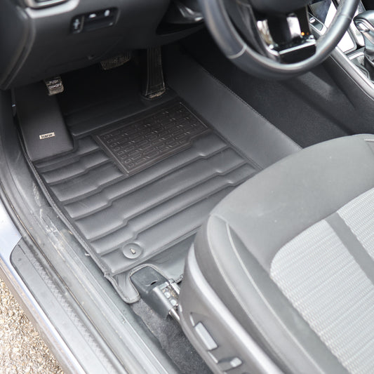 Tapis de sol Kia Sportage (Hybride) 2023-2025 | Couvre les rangées 1 et 2