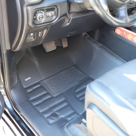 Tapis de sol pour RAM 1500 Crew Cab (nouvelle carrosserie) 2019-2025 | Couvre les rangées 1 et 2