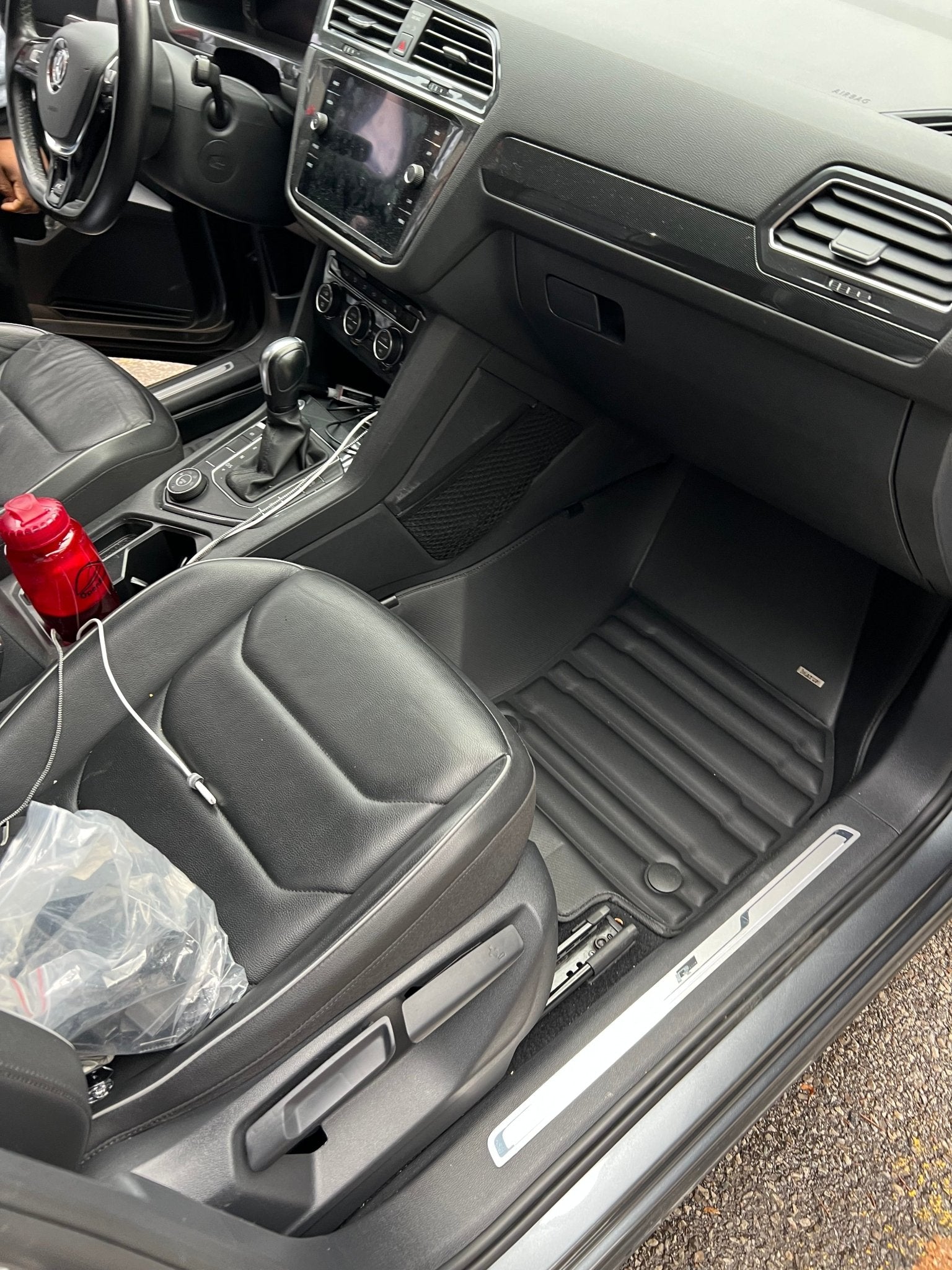 Mat Up! For Volkswagen Tiguan 2018 - 2024 Covers Row 1 & 2 - Mat up! Car Mats